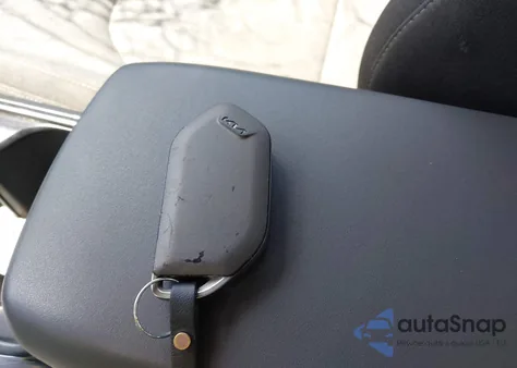 2025 Kia K4 Lxs z USA, uszkodzony, nr VIN 3KPFT4DE4SE021796